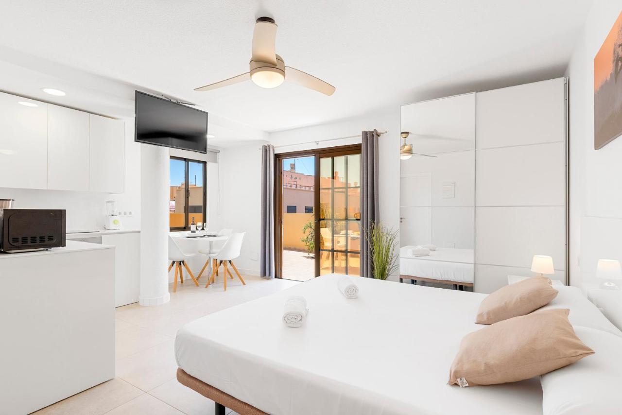 Medano4You White Dream Penthouse El Médano المظهر الخارجي الصورة